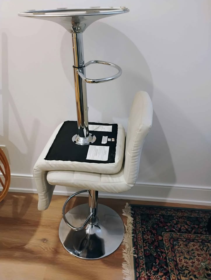 White Bar Stools - photo 2