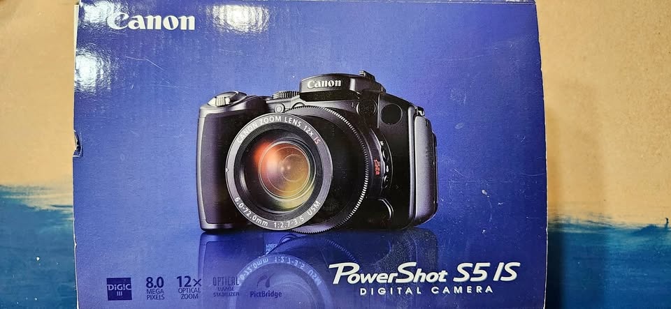 🏆Classic Canon PowerShot S5 IS 8.0MP Digital Camera 12x Optical