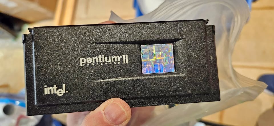 🏆Intel Pentium II 266MHz Slot 1 CPU