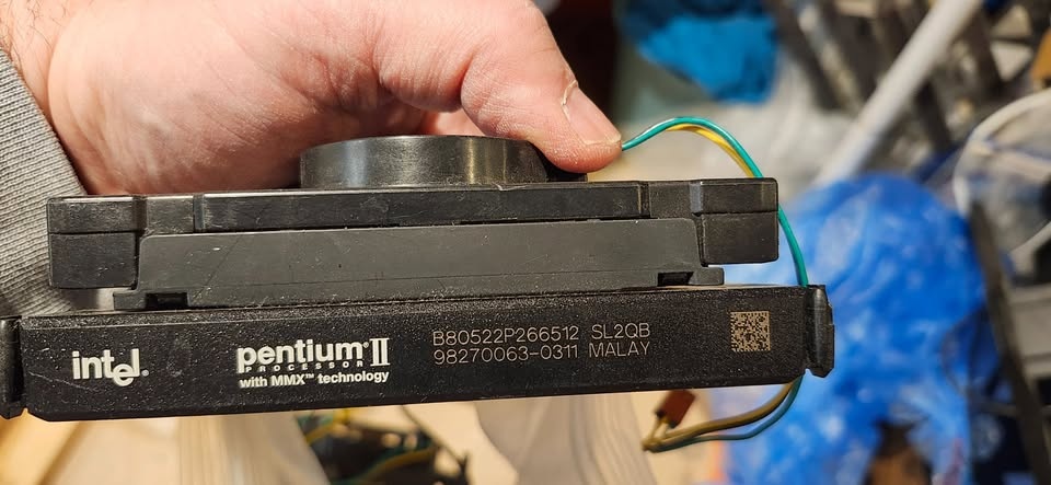 🏆Intel Pentium II 266MHz Slot 1 CPU - photo 4