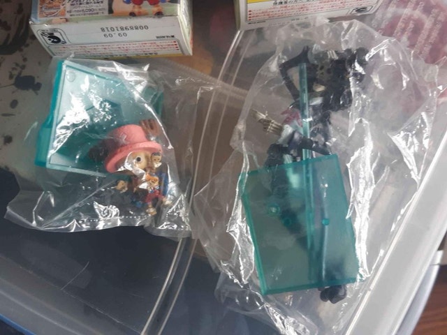 One Piece Ultimate Cruise Figures *SEALED IN BAG* - photo 2