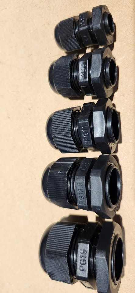 🏆IP68 Cable wire glands / grommets assorted - photo 2