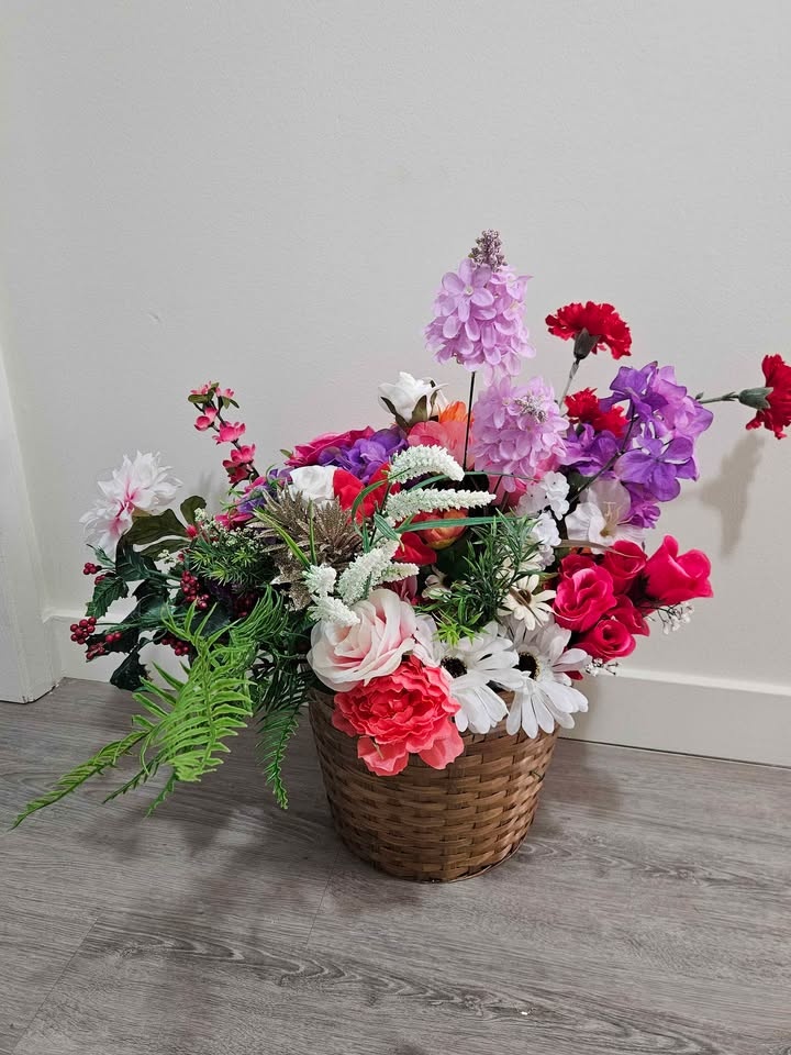 Random faux flowers - photo 2