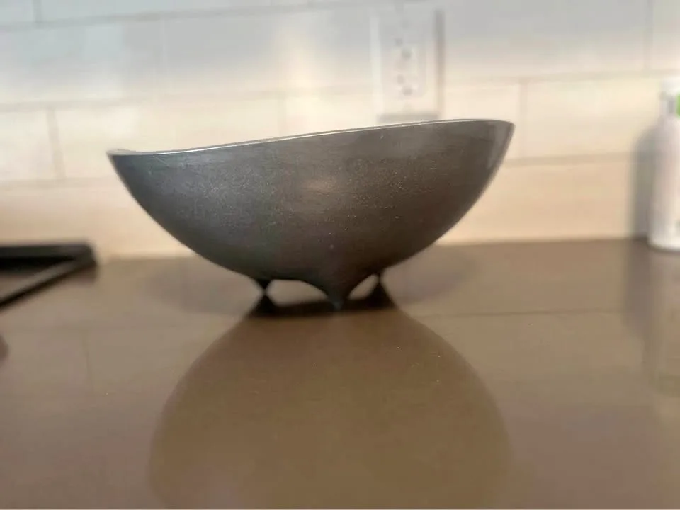 Metal Bowl (BWM Pewter Co.) thumbnail