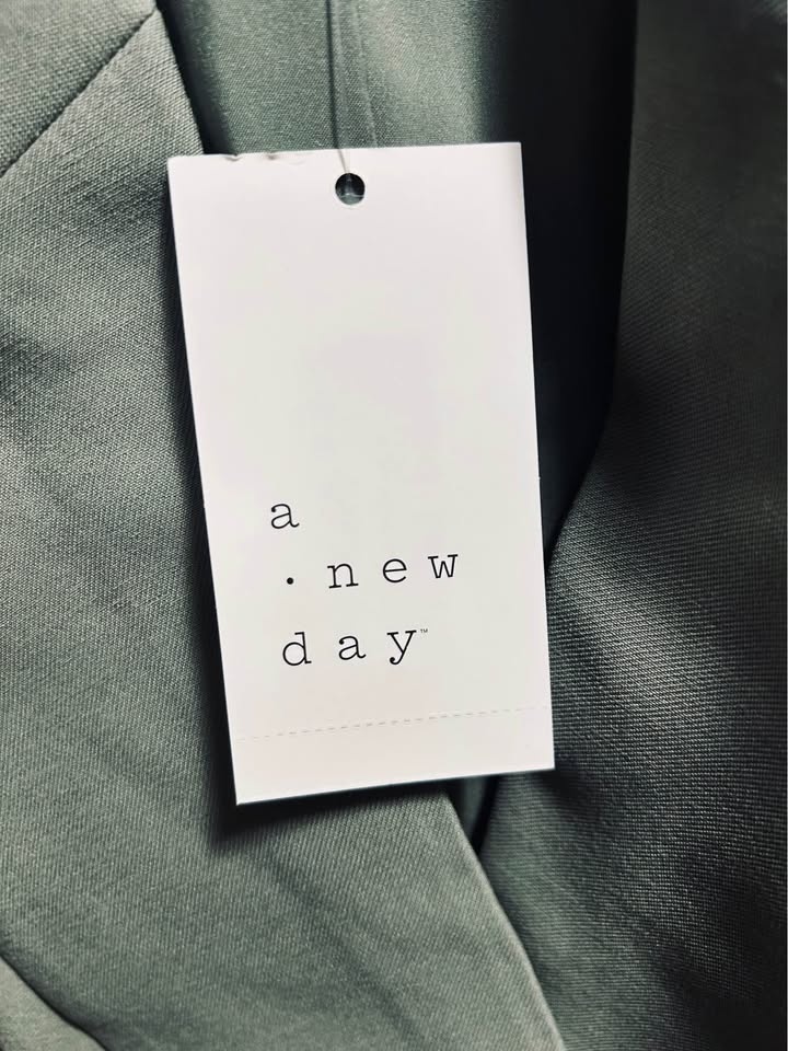 9 Pc A New Day Women's Olive Blazer Mixed Size Lot - photo 2