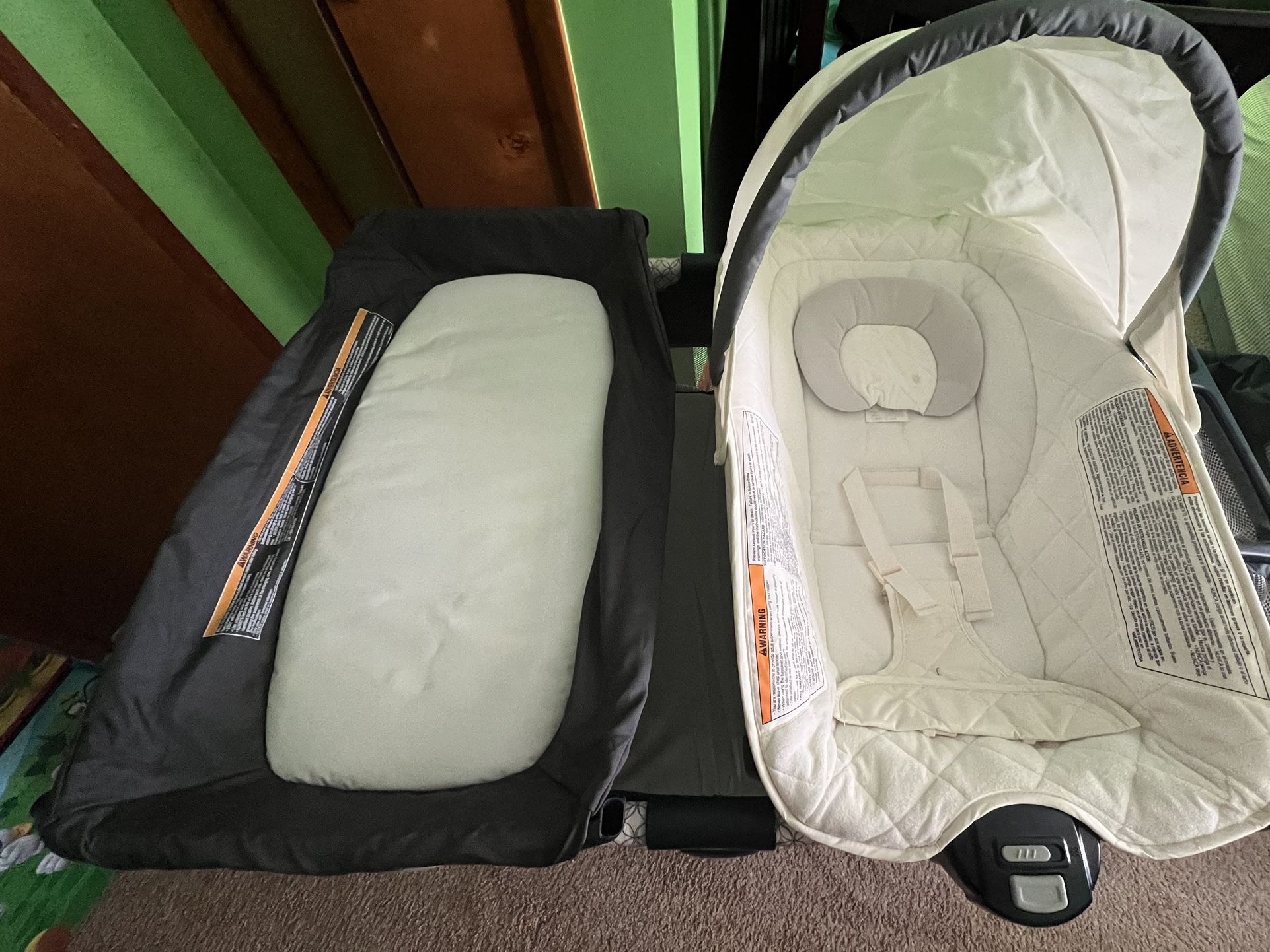 Graco Pack'n Play with Portable Bouncer and Changer - photo 5