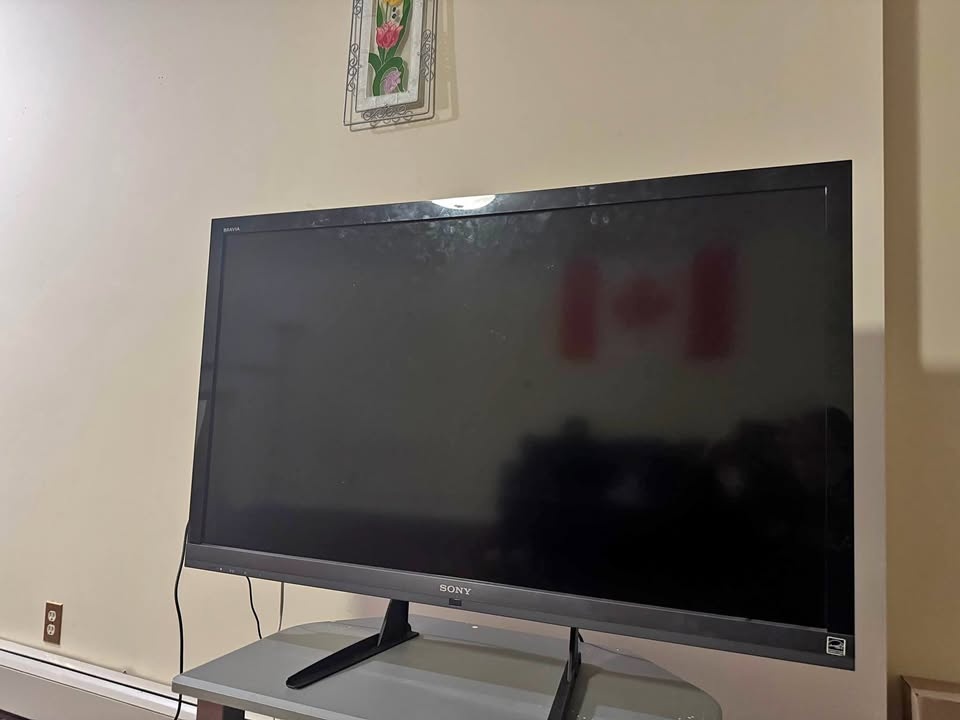 Sony Bravia 46” LED TV – Great Condition – HDMI Ready