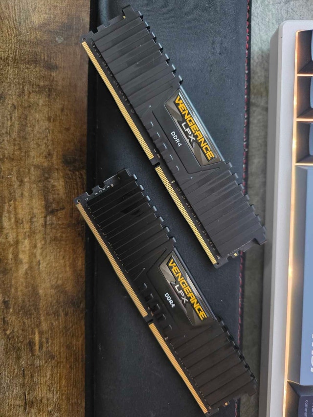 Corsair Vengeance LPX 32GB DDR4 3200MHz RAM Kit - photo 2