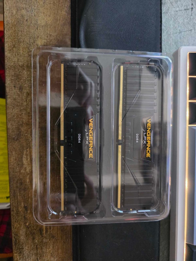 Corsair Vengeance LPX 32GB DDR4 3200MHz RAM Kit - photo 4