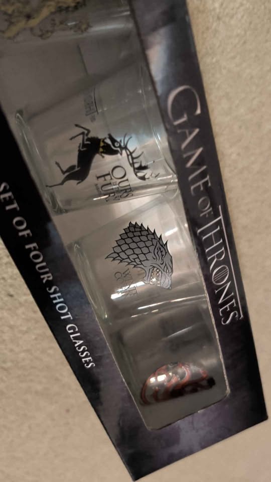 Dark Horse Deluxe Game of Thrones Shot Glass Set - photo 3