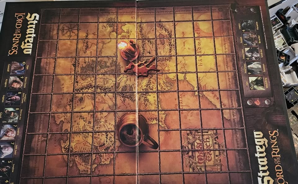 Stratego - Lord of the Rings Trilogy Edition - photo 3