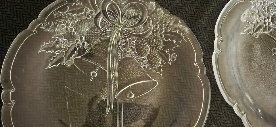 Mikasa Crystal Christmas Serving Platters - 2 Available - photo 2