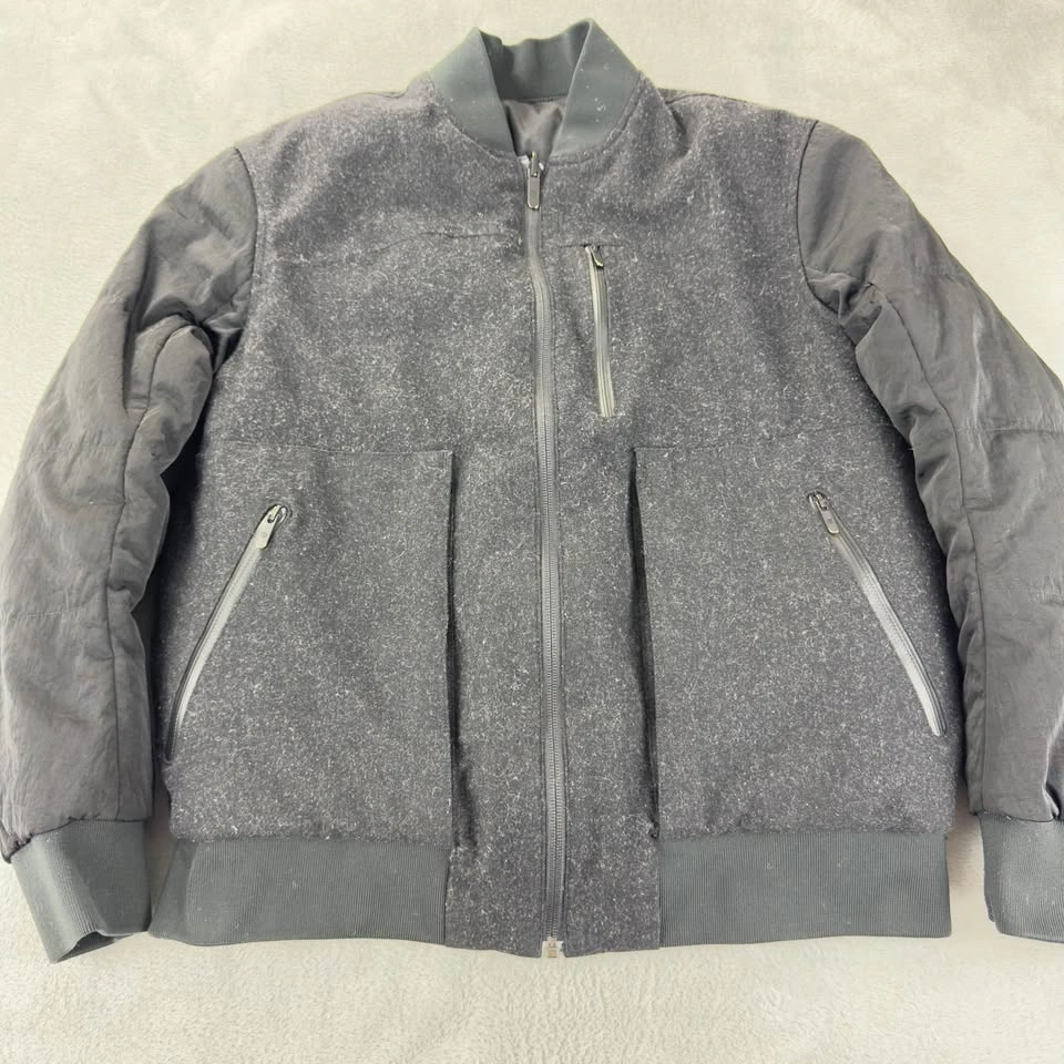 Lululemon Women's Size 8 Roam Far Wool Bomber Reversible - photo 3