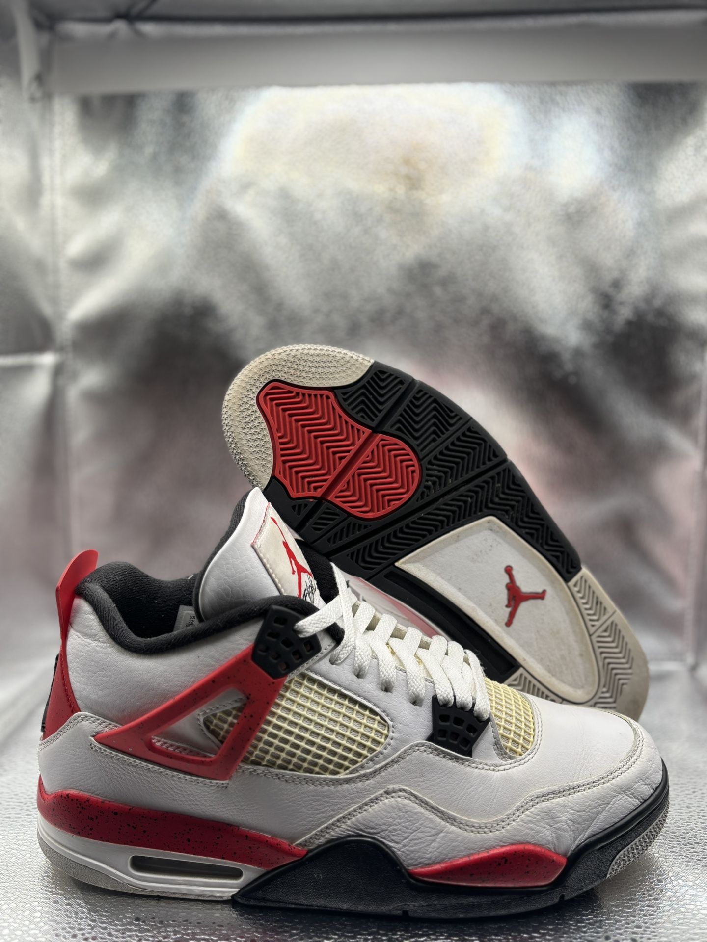 Air Jordan 4 Red Cement
