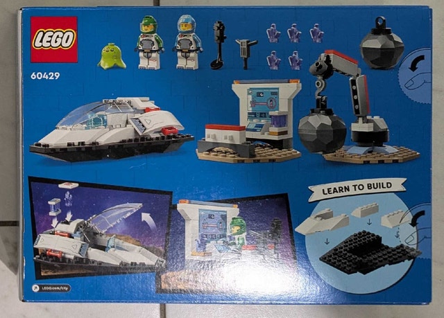 LEGO City Spaceship and Asteroid Discovery 60429 - photo 2