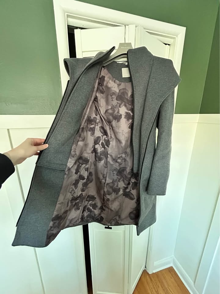 Soia & Kyo Wool Coat - Size Medium - photo 5