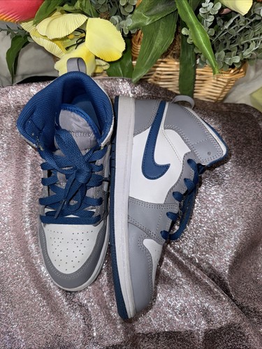 Size 3Y US- Jordan 1 Mid Cement True Blue - photo 5