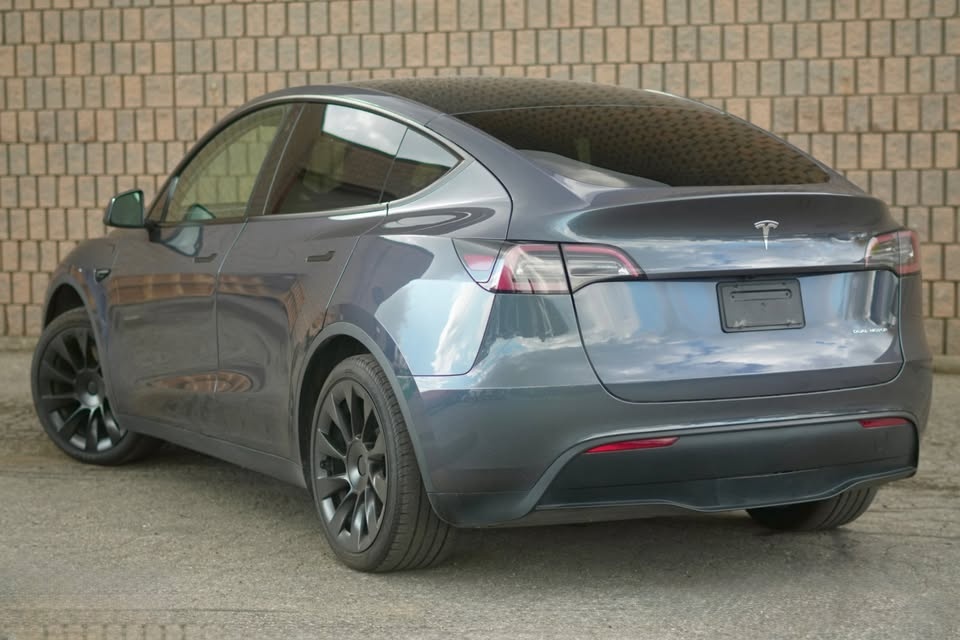 2023 Tesla Model Y Long Range AWD - photo 4