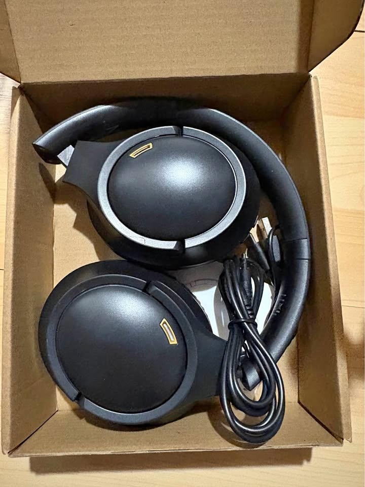 Brand new Bluehive Bluebass Elite Wireless Headphones 198180🏆