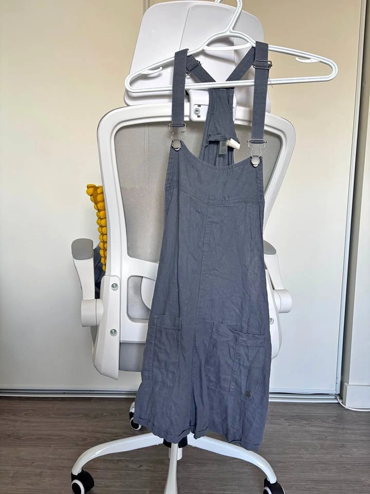 Overall shorts