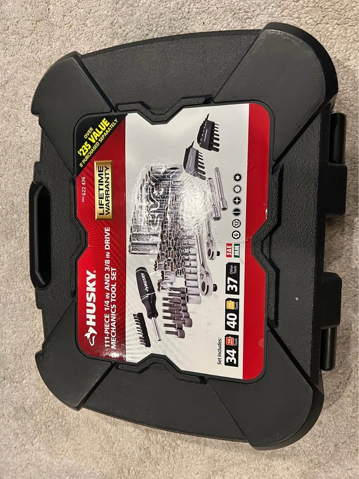 Husky 111-piece 1/4 in and 3/8 in Drive Mechanics Tool Set - photo 3