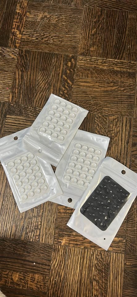 Silicone Double-Sided Suction Cup Phone Case Mount - photo 2