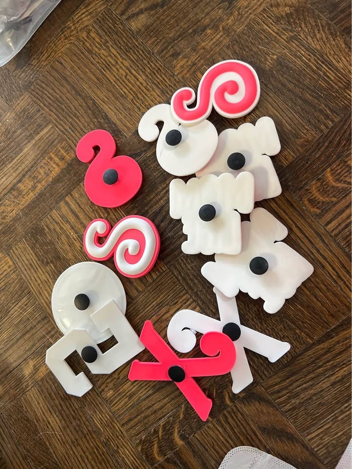 Bogg Bag Letter Charms – 11 Pieces - photo 3
