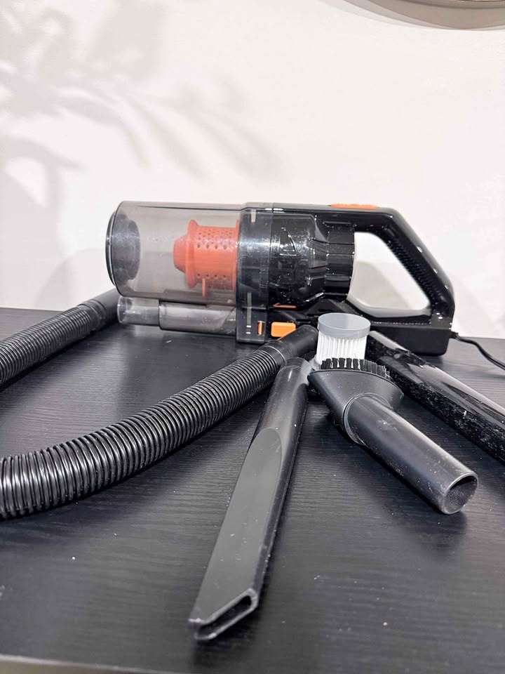 SV-11 Car Vacuum Cleaner
