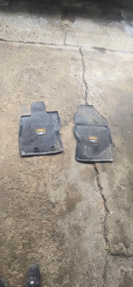 MOPAR All Weather Floor Mats for Jeep Wrangler JL 4xe (2021-2025 - photo 3