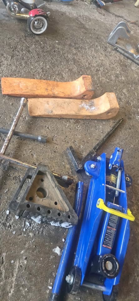 Tire Skates, Floor Jack, Wheel Chocks & Lug Wrench Set🏆