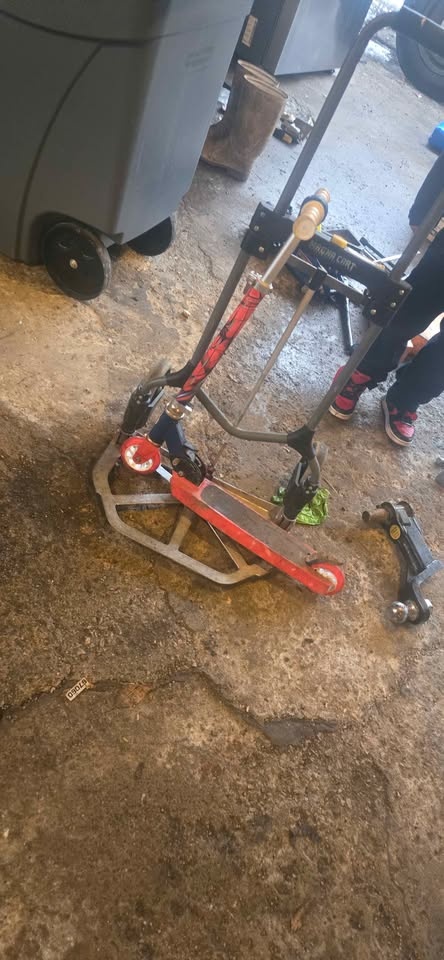 Blue Razor Power Core E95 Electric Scooter - BOGO..🏆 - photo 3