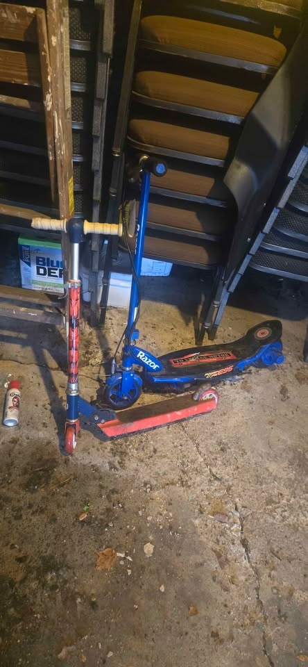 Blue Razor Power Core E95 Electric Scooter - BOGO..🏆 - photo 4