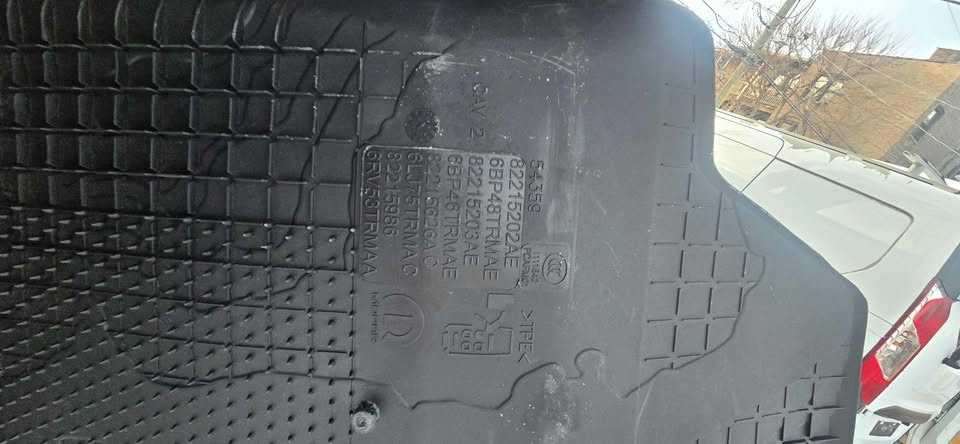Mopar All-weather Floor Mats/Liners for Jeep Wrangler JL 🏆 - photo 4