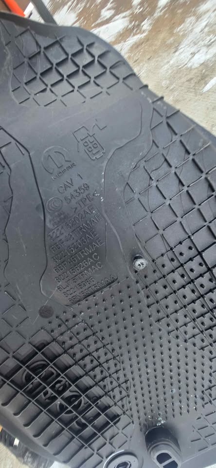Mopar All-weather Floor Mats/Liners for Jeep Wrangler JL 🏆 - photo 5