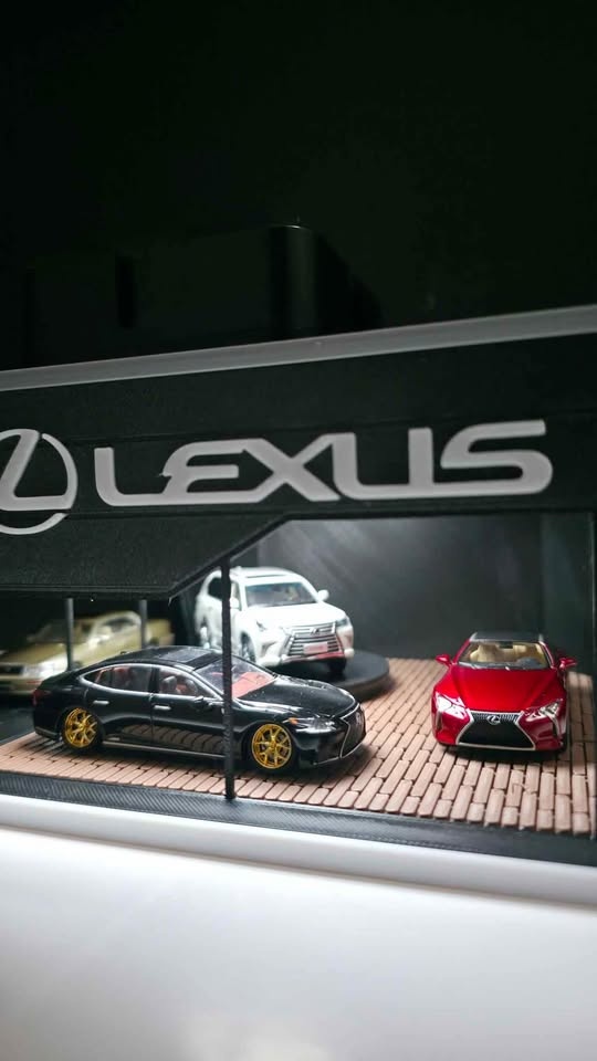 1:64 Lexus Showroom Diorama for Hot Wheels - photo 4
