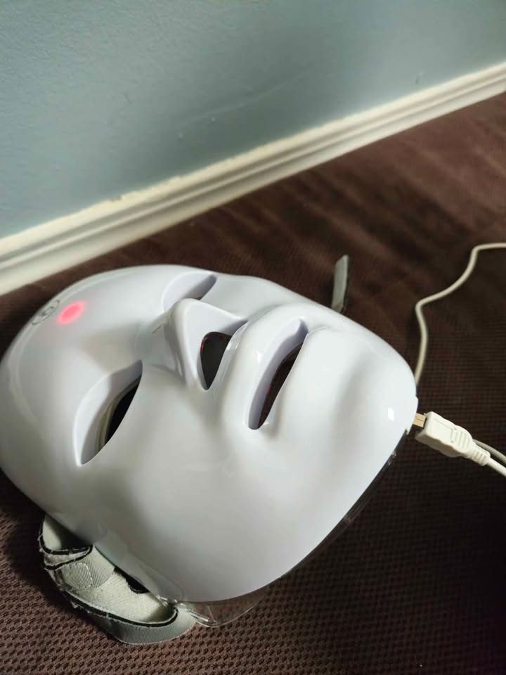 Red light mask - photo 5
