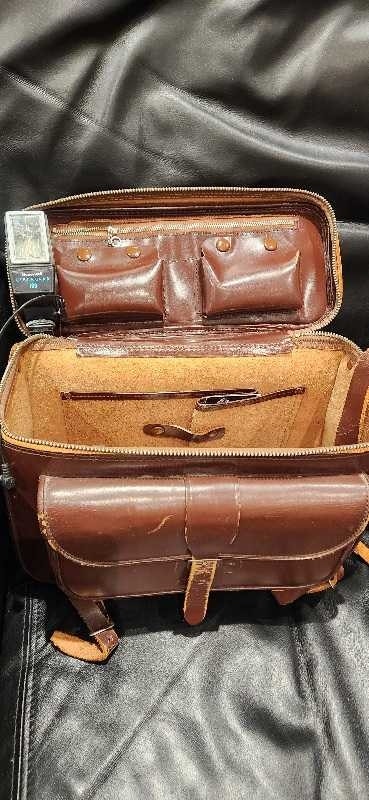 TOPCON UNI 35mm SLR Camera with Lens & Case - photo 2