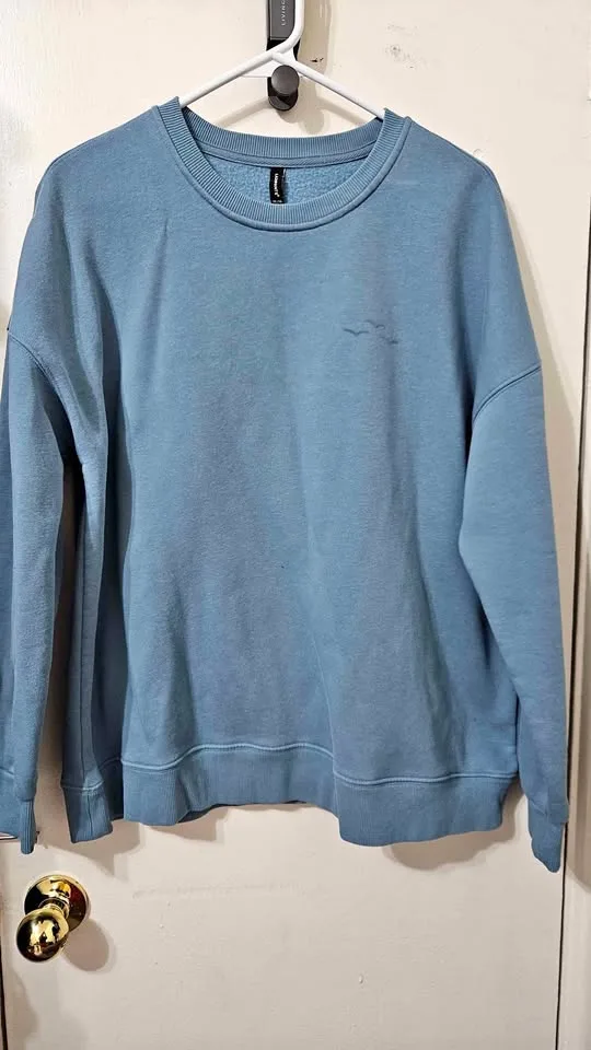 Pull Over Sweater thumbnail