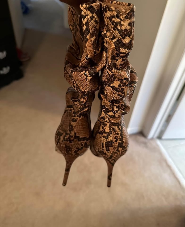 Shoedazzle Carlee Slouchy Stiletto Boot - photo 3