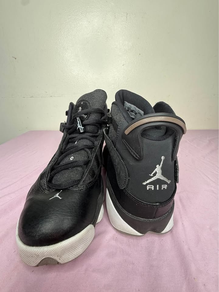 Jordan Sneakers for Teens - Size 7Y - photo 3