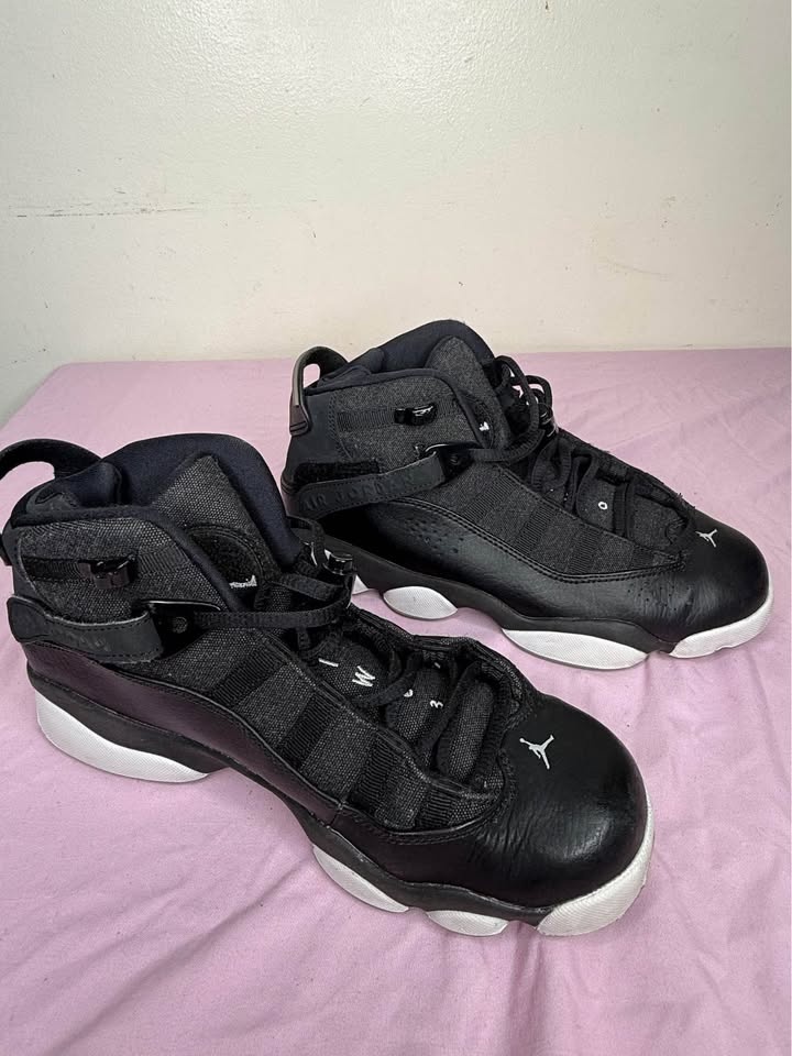 Jordan Sneakers for Teens - Size 7Y - photo 5