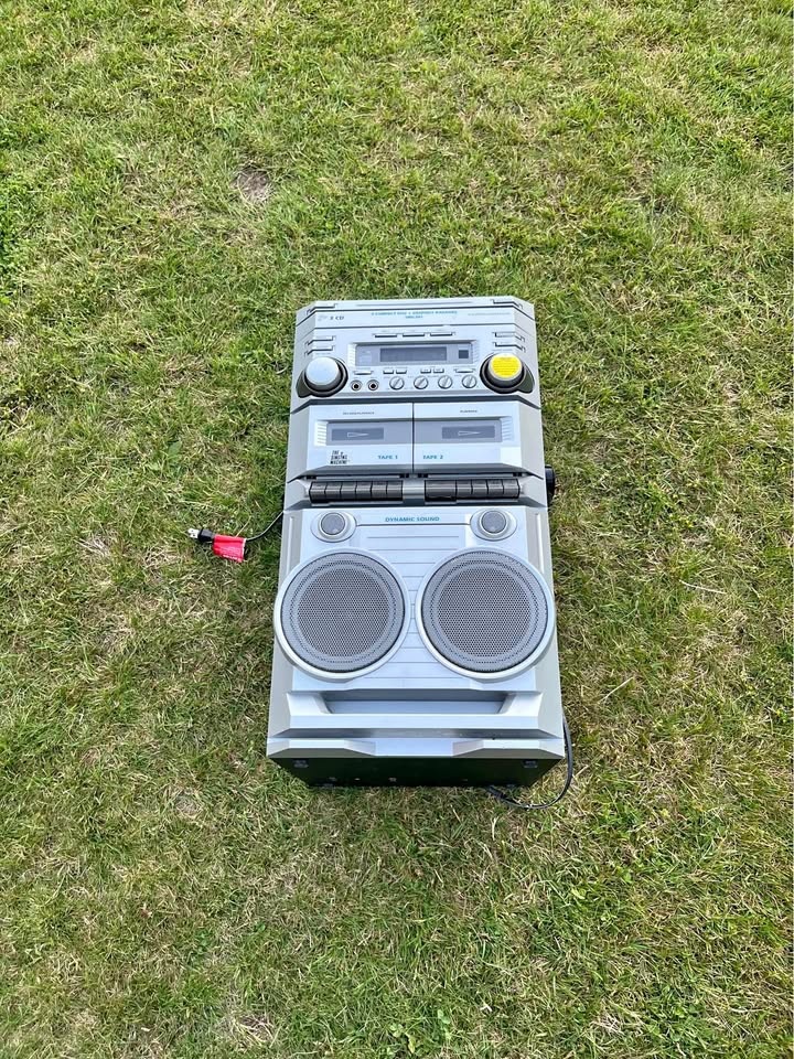 Karaoke Machine 🏆