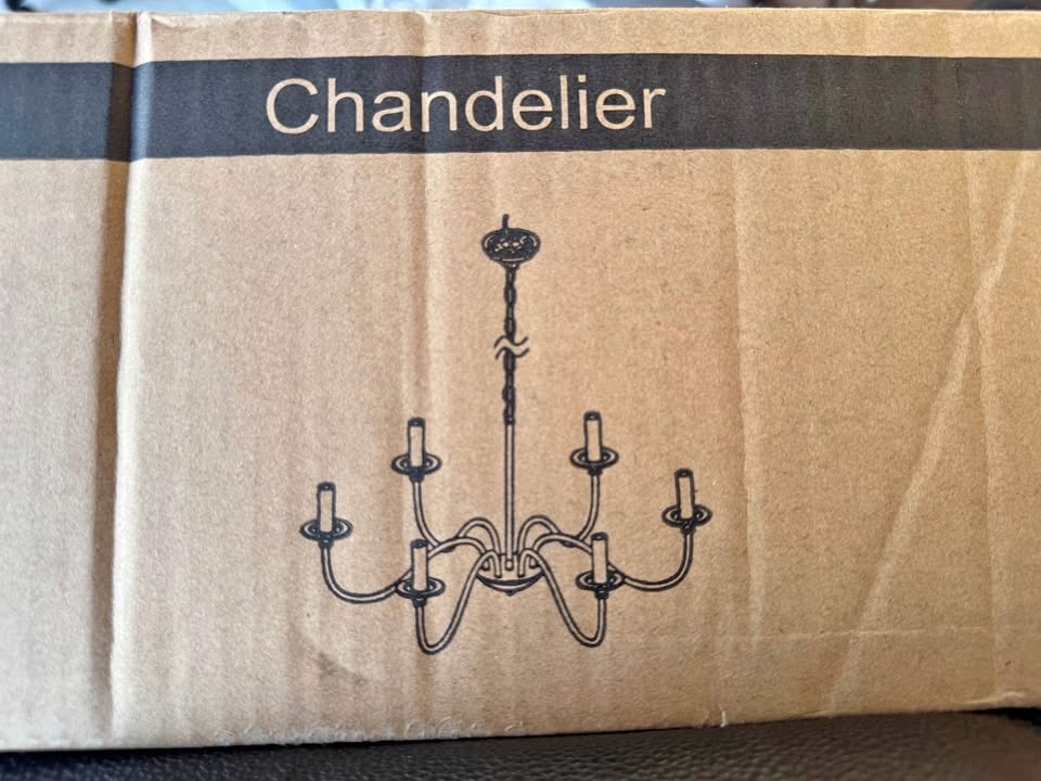 Brand new chandelier in box 🏆
