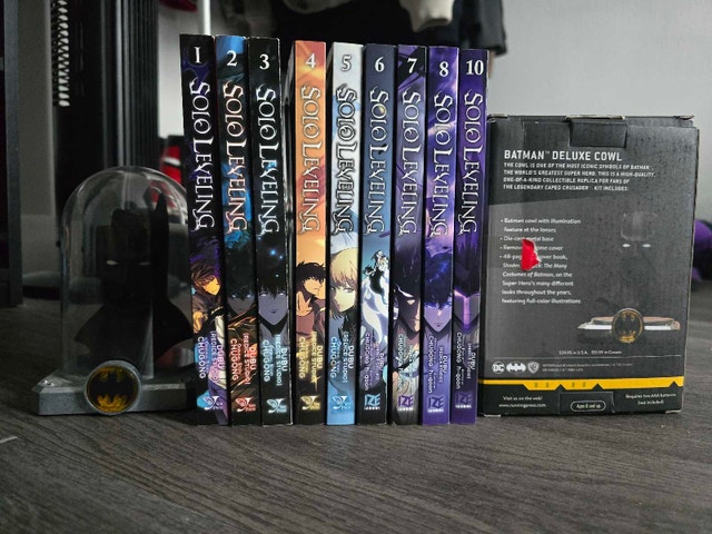 Solo Leveling Manga (1-10) (except 9)