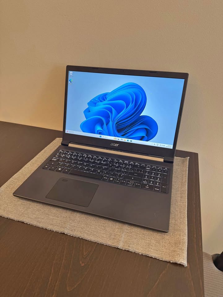 Acer Aspire 7 Laptop with RTX 3050ti and Ryzen 7 5700