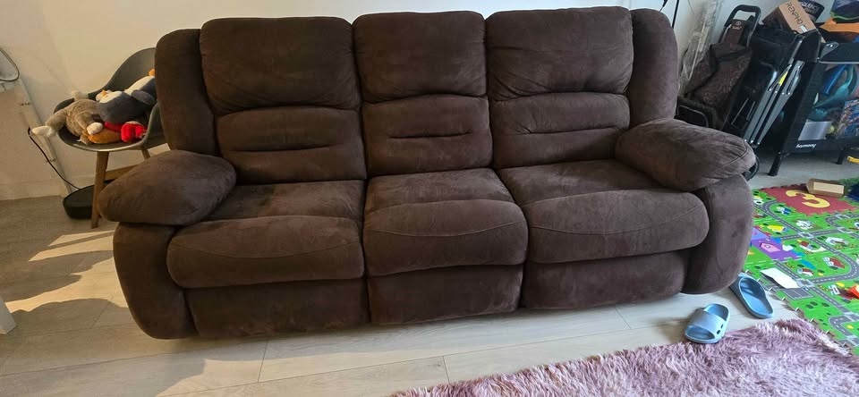 Brown Recliner Couch/Sofa - photo 3