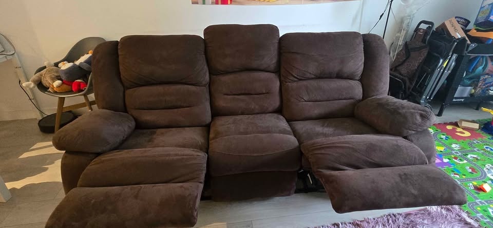 Brown Recliner Couch/Sofa - photo 4