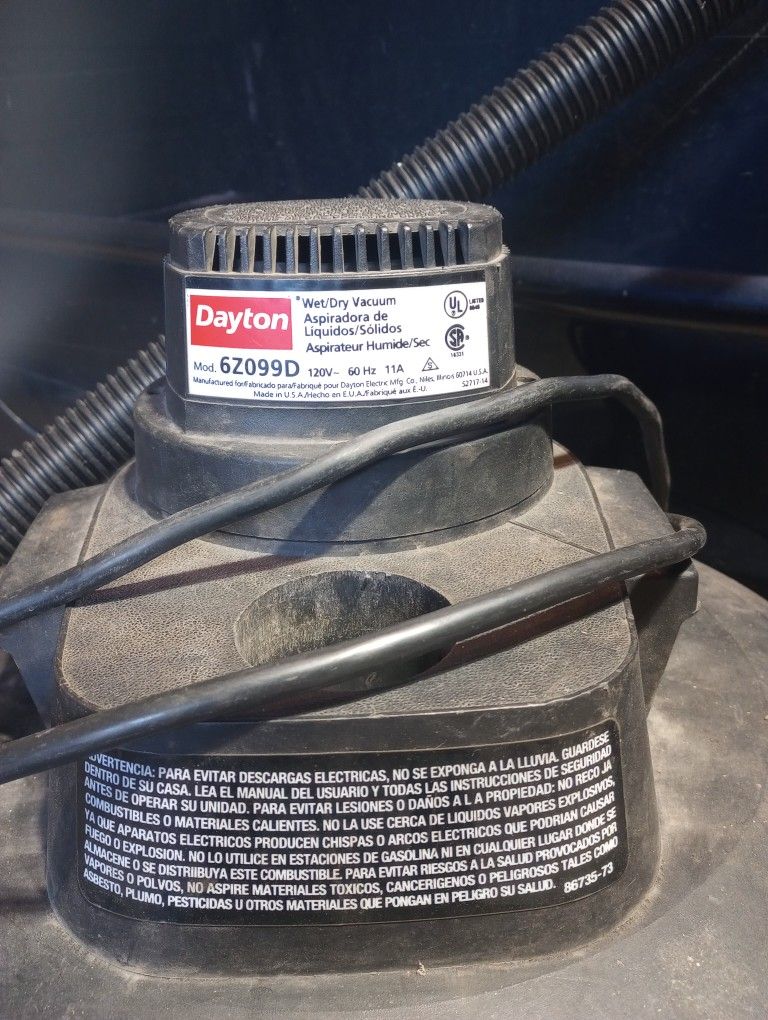 Dayton 16 Gallon Wet/Dry Shop Vac - photo 2