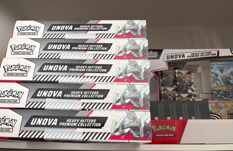 Pokémon UNOVA Heavy Hitters Premium Collection Black Bolt White - photo 2