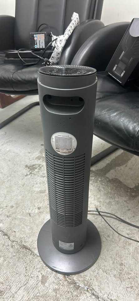 Voice activated Fan heater BNIB - photo 3